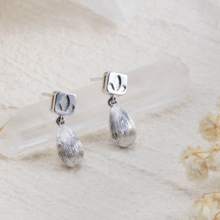 Dangling Orchid Cube Studs