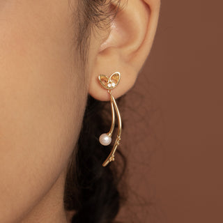 Mistletoe Pearl Twig Drop Earrings