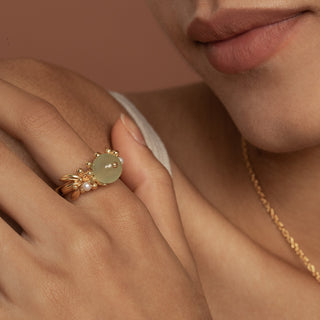 Mistletoe Prehnite Statement Ring