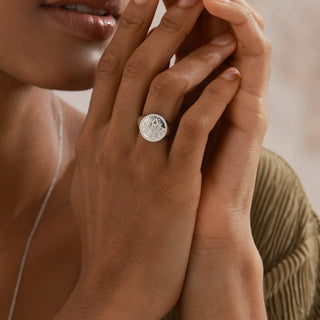 Lotus Beaded Signet Ring